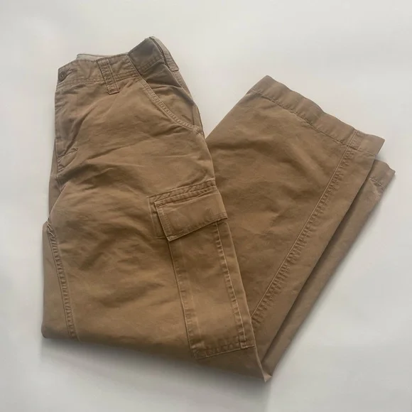 GAP Tan Cargo Pants. - Picture 4 of 4